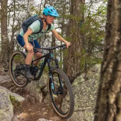 Stans NoTubes Arch MK4 6-Bolt 27.5 15x110 63.5 Front MTB Wheel