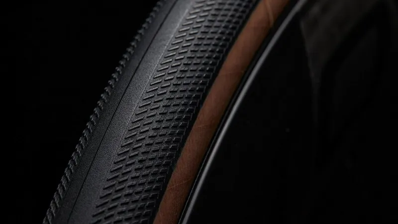 Specialized S-Works Turbo 2BR 2Bliss Ready T2/T5 Tan Sidewall 700x28c - Image 5