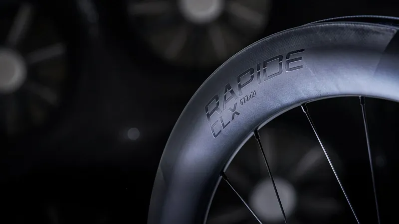 Specialized Rapide CLX II Front Road Wheel - Carbon/Black - Image 8