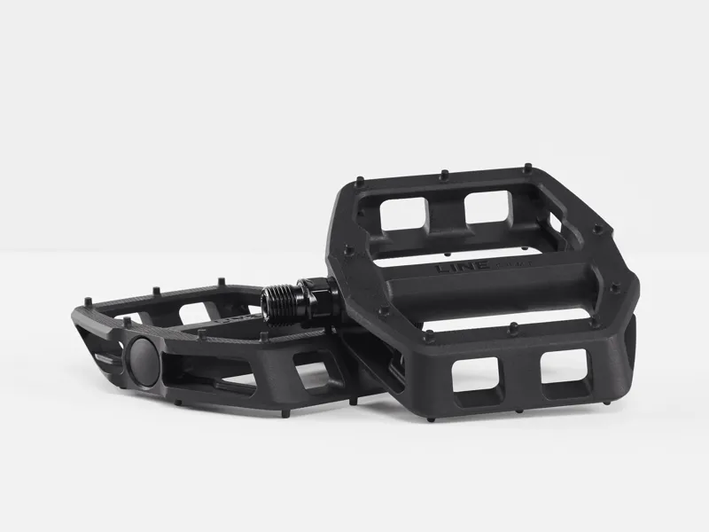 Bontrager Line Comp Flat Pedals - 9/16 - Black - Image 8