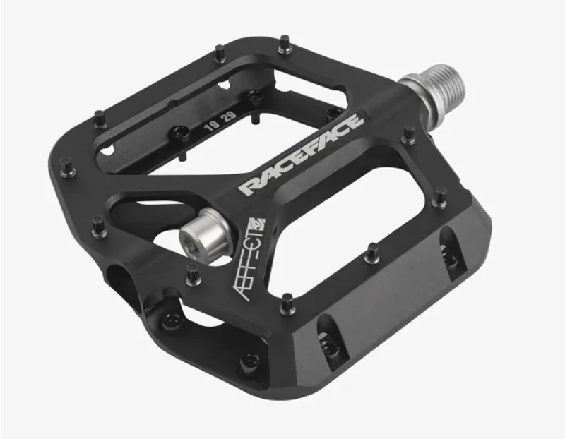 Race Face AEffect Flat MTB Pedals - Black - Image 4