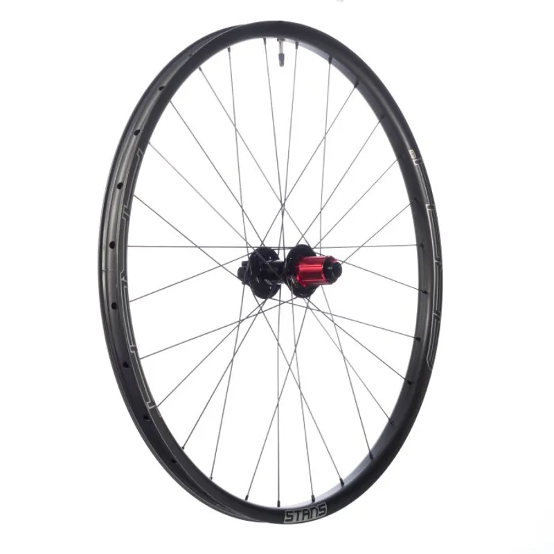 NoTubes Arch CB7 29er Carbon Rear MTB Wheel 12x142 Shimano - Image 3