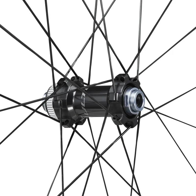 Shimano WH-R8170-C36 Ultegra Disc Carbon Clincher 12x100mm Front Wheel - Image 2